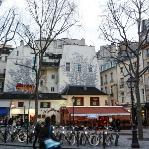 Place Saint-André des Arts
