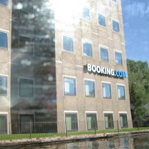 Τα γραφεία του Booking.com στο Αμστερνταμ
