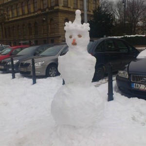 Και ο χιονανθρωπος μας :)