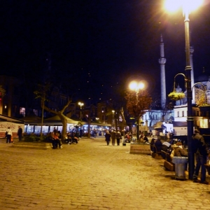 Η πλατεία στο Ortakoy