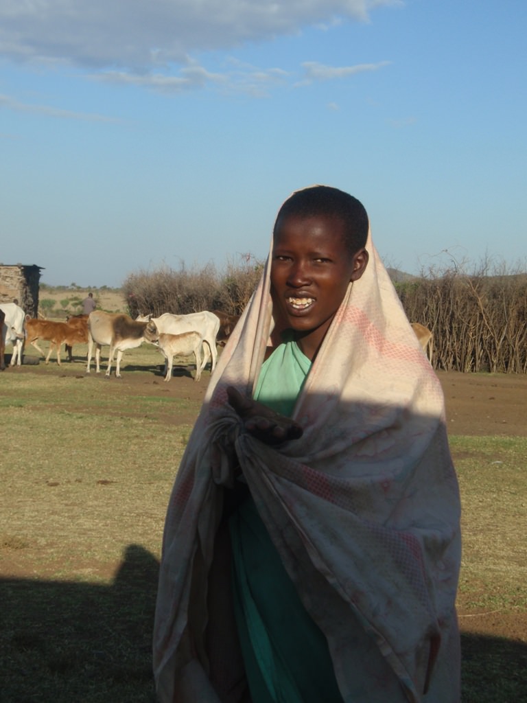 Γυναίκα Μασάι στο χωριό της