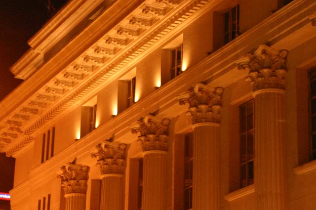 Τράπεζα της Ελλάδος στην οδό Τσιμισκή, by night!