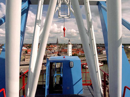 awww.vuurtoren_harlingen.nl_images_havenkraan_foto_12.jpg