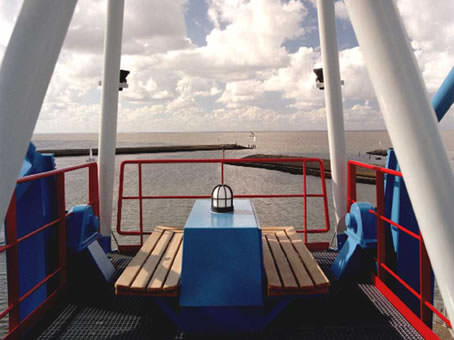 awww.vuurtoren_harlingen.nl_images_havenkraan_foto_5.jpg