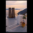 awww1.clikpic.com_larios_images_th_Larios_Santorini_49.jpg