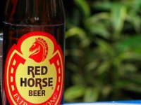 red-horse-beer.jpg