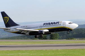 ai278.photobucket.com_albums_kk102_traveler_gr_varius_Ryanair.jpg