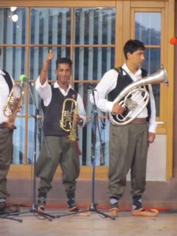 ai975.photobucket.com_albums_ae236_galat2000_GUCA_GUCA89.jpg_1d3c134ea7a11933d81a6ec1a85fceee.jpg