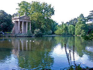 awww.travelitalytravel.com_Italian_boutique_and_tourist_hotels_Images_Rome_rome_villa_borghese.jpg