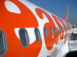 a1.bp.blogspot.com__O4LtqJzQyfA_TSV_mdE0jwI_AAAAAAAAD48_zbGDL03gPy8_s320_easyjet.jpg