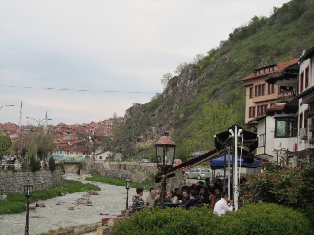 ai975.photobucket.com_albums_ae236_galat2000_WEST_20BALKANS_KOSOVO_20__20PRIZREN_04_22.jpg