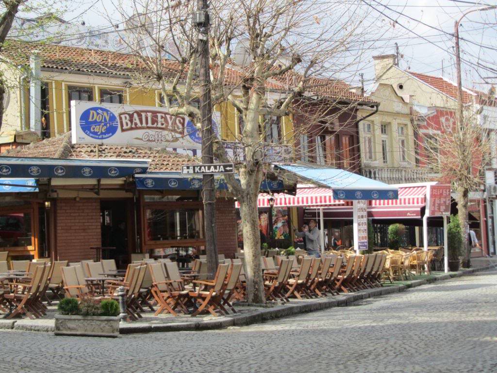 ai975.photobucket.com_albums_ae236_galat2000_WEST_20BALKANS_KOSOVO_20__20PRIZREN_04_103.jpg