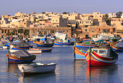 awww.planetware.com_i_photo_marsaxlokk_mal100.jpg