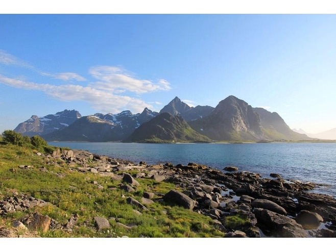 acache.virtualtourist.com_4_5115773_Island_of_Vestvagoy_and_Flakstadoya_Lofoten.jpg