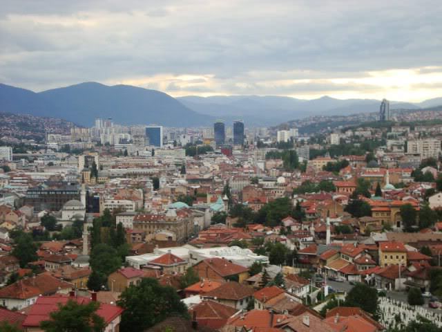 ai31.photobucket.com_albums_c366_Thanasis_U2_Sarajevo_202011_35.jpg