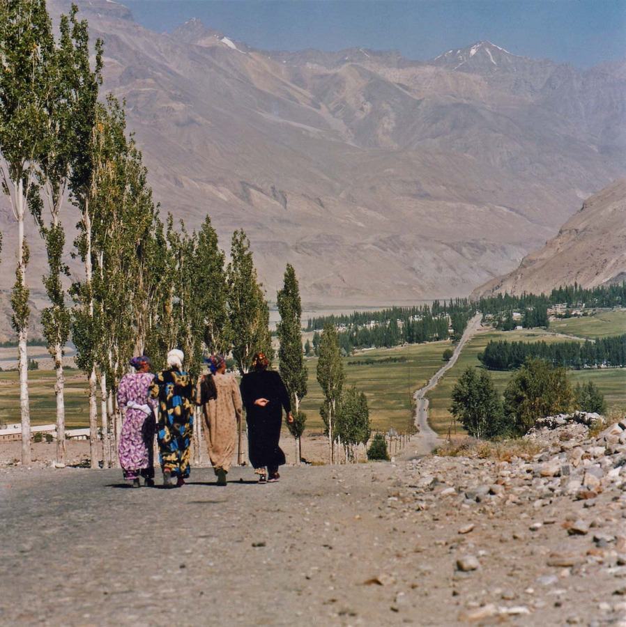 Кишлак лойоби фото. Таджикистан Памир Ванч. Кишлаки Памира. Таджикистан Душанбе кишлак. Село кишлак Таджикистан кишлак.