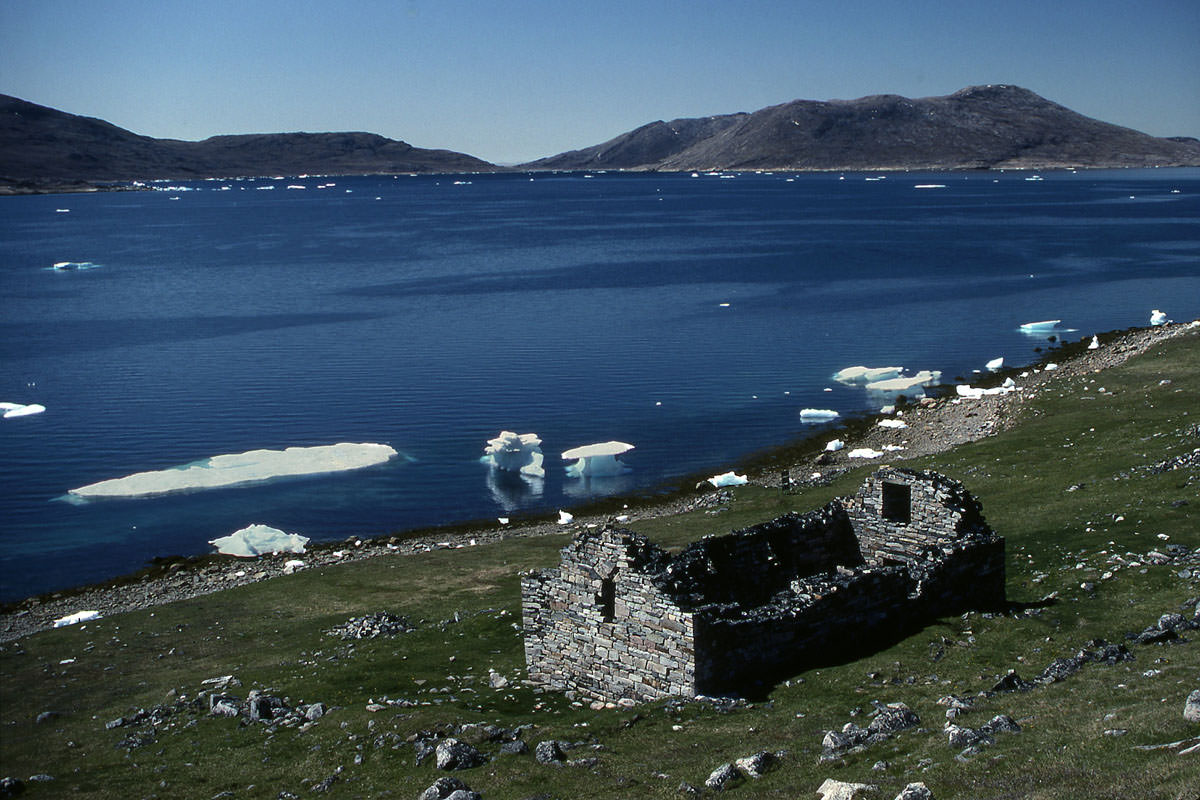 astatic.panoramio.com_photos_original_397524.jpg