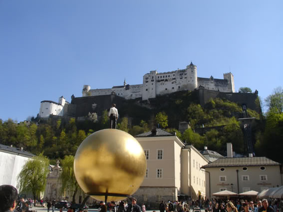 ai970.photobucket.com_albums_ae190_dimosf_2011_20SALZBURG_DSC01945.jpg