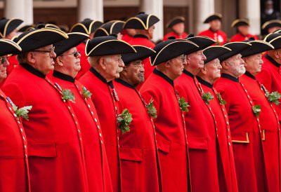 ablogs.chelseafc.com_wp_content_uploads_2010_12_chelsea_pensioners.jpg