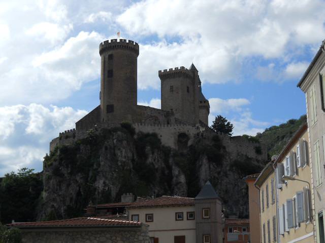 aimageshack.us_a_img197_9525_foix.jpg