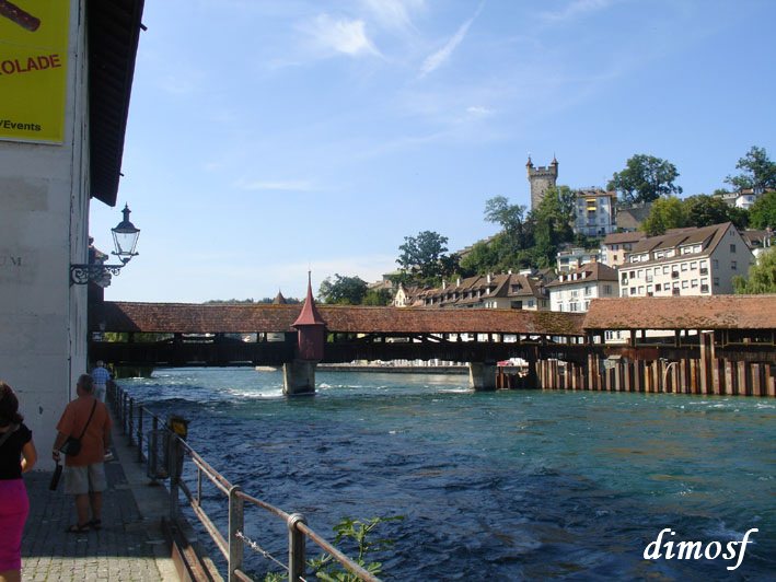 ai1274.photobucket.com_albums_y421_disaki_2009_20SWITZERLAND_DSC02171_zps48cd18a0.jpg