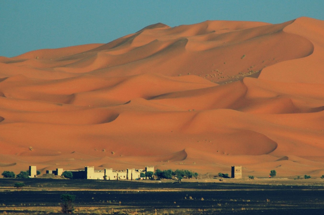 Merzouga,_Morocco.jpg