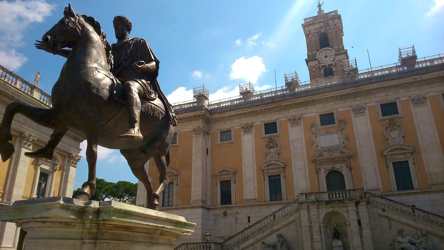 17.Piazza Del Campidoglio (Statue of Marcus Aurelius) 5.jpg