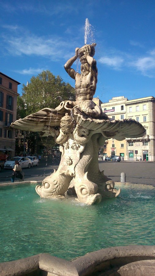 34.Fontana del Tritone.jpg