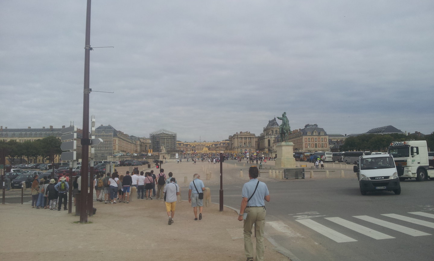 Chateau De Versailles (2).jpg