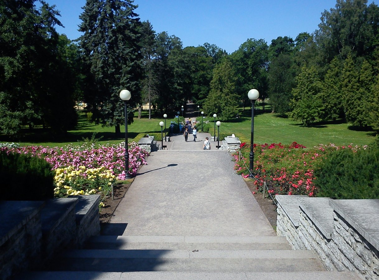 Tallinn, Kadriorg Park 8.jpg