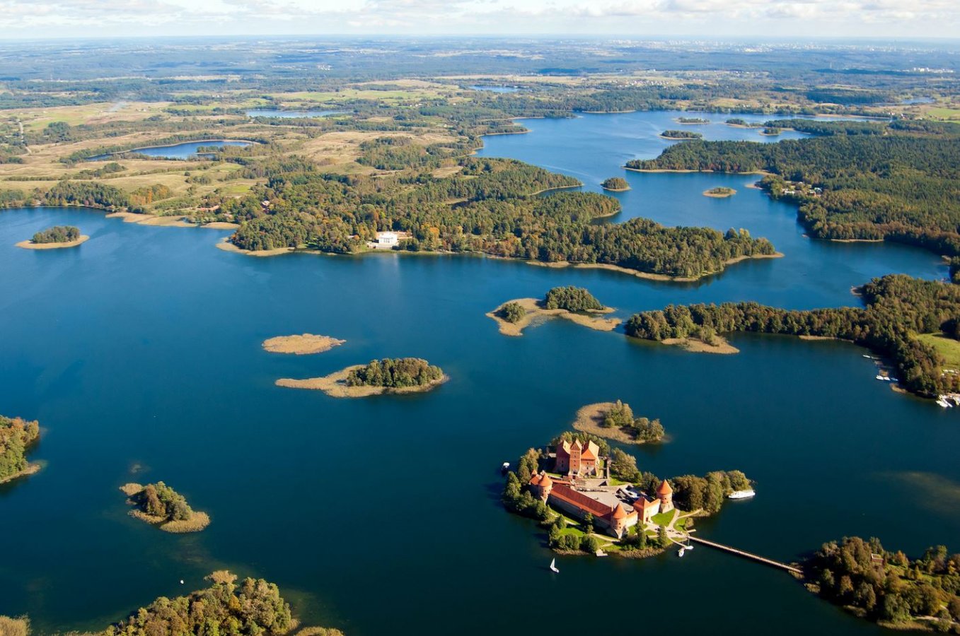 Trakai-Castle.jpg