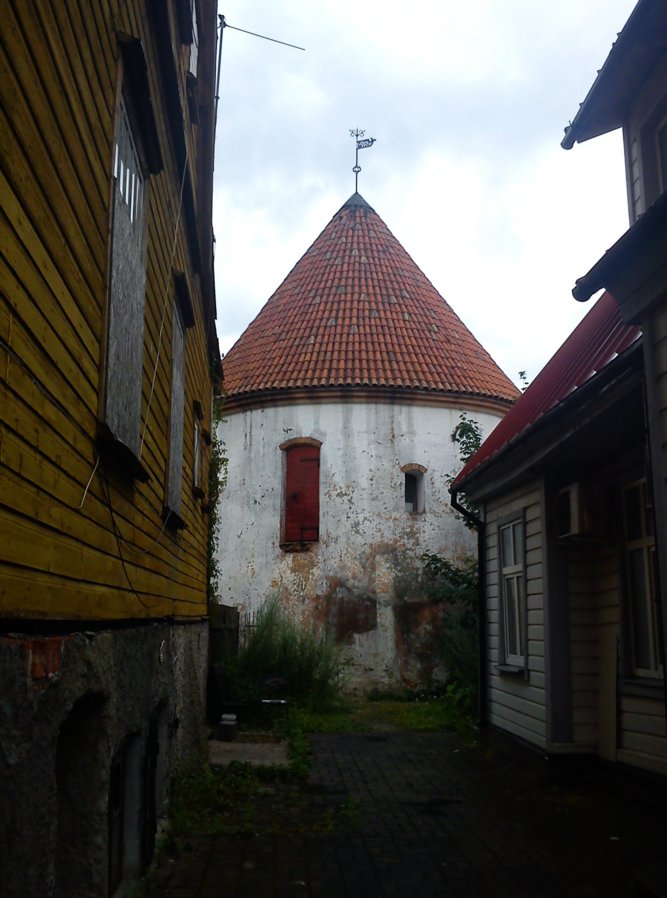 Pärnu, Estonia 08.jpg