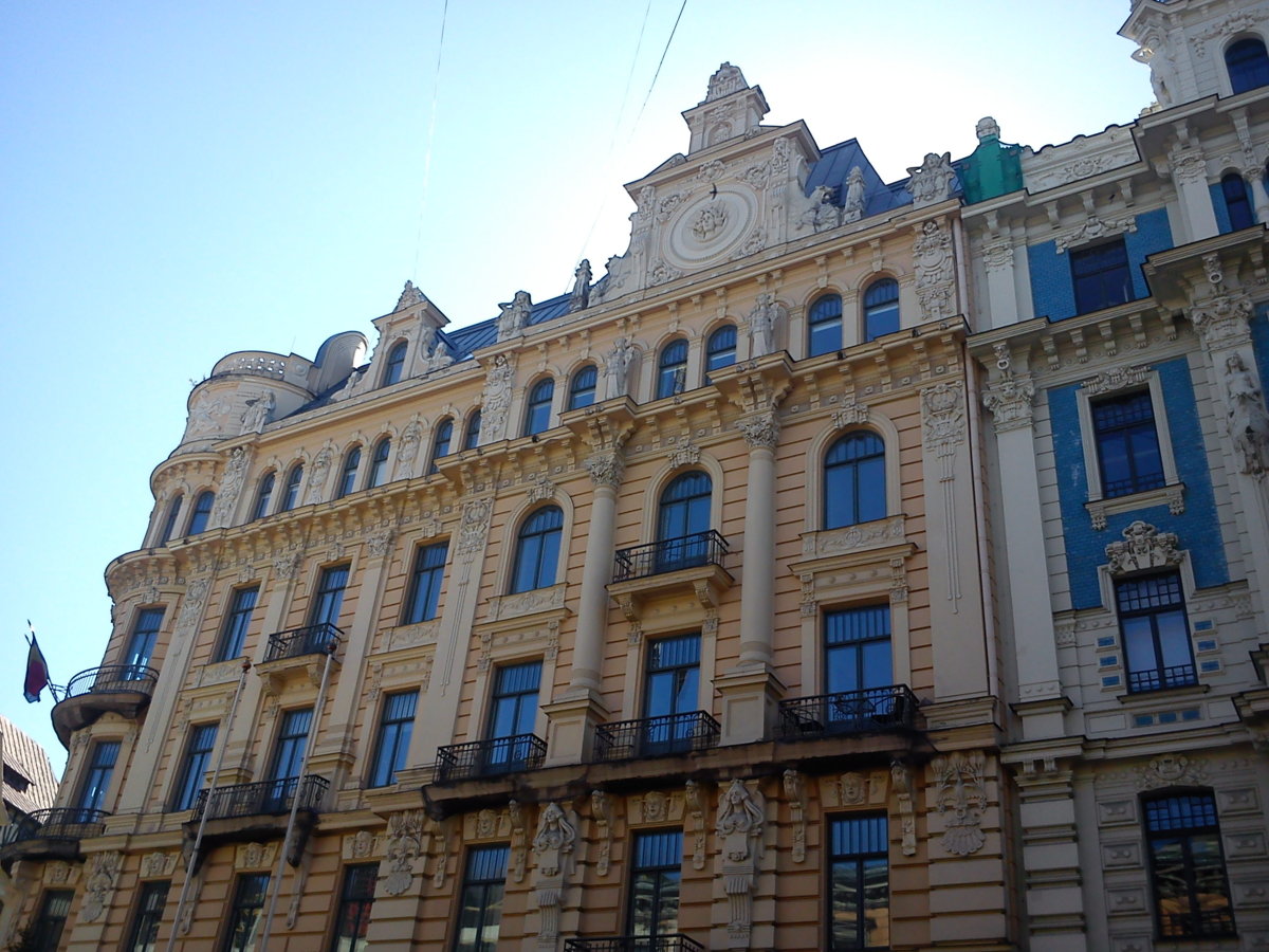 Riga, Art Nouveau building 07.jpg