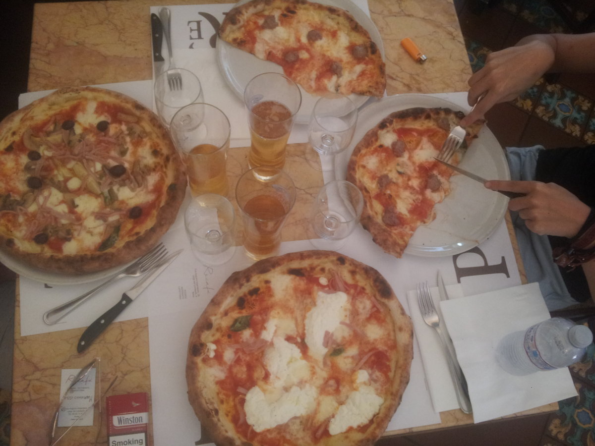 PIZZA RE (1).jpg