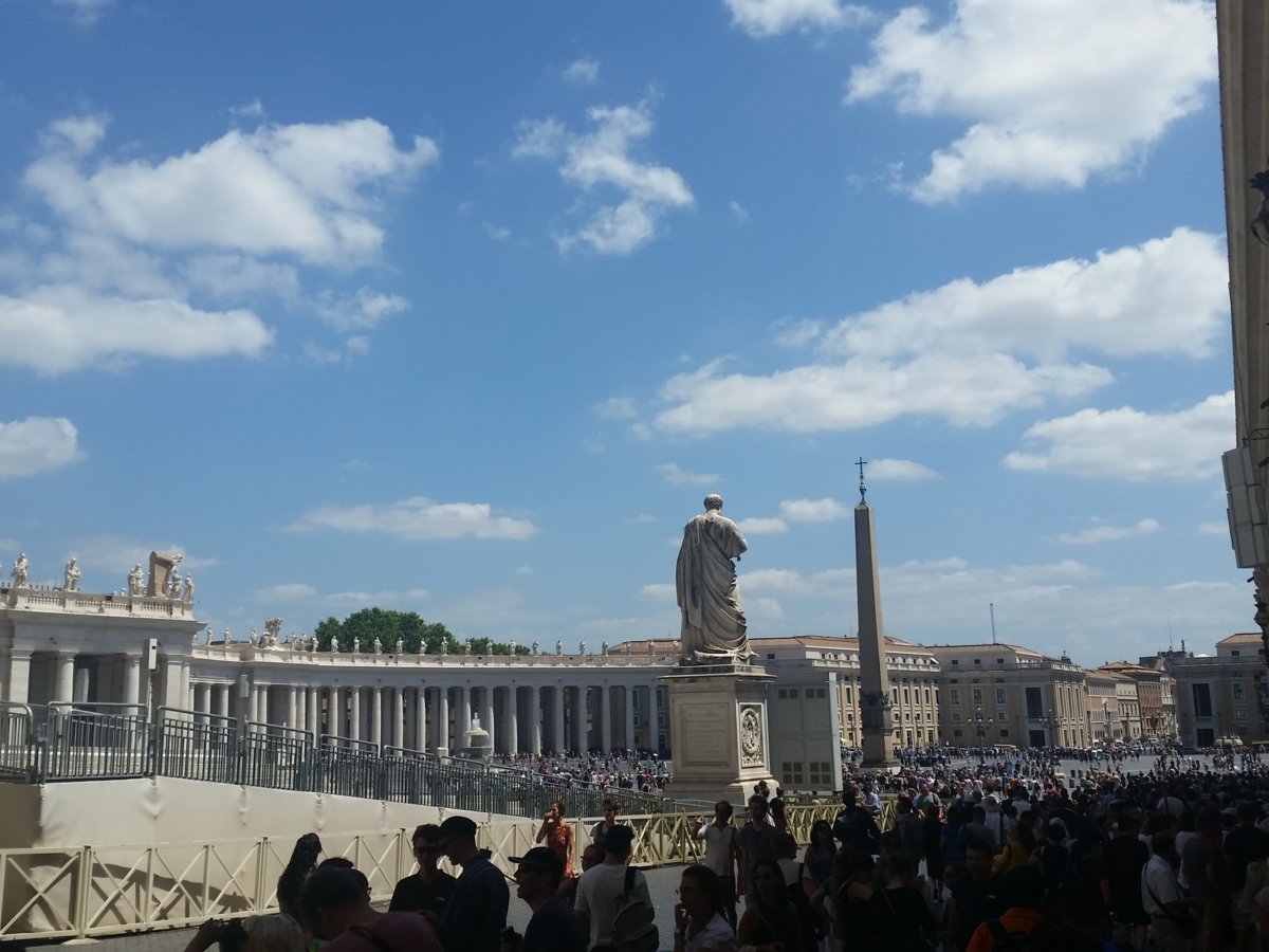 ST. PETER'S SQUARE (11).jpg