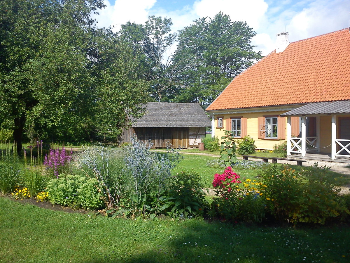 Turaida Castle, Latvia 16.jpg