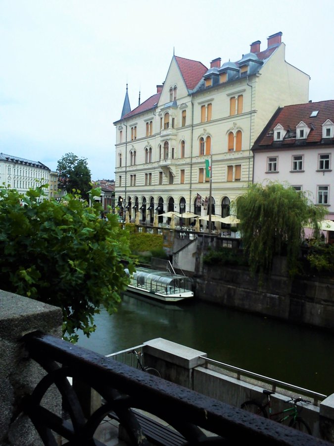 Ljubljana in rain 12.jpg