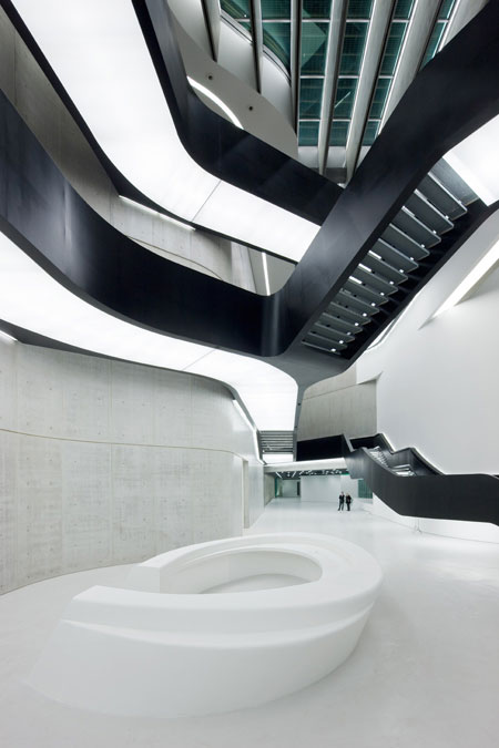 Museo-MAXXI-en-Roma.jpg