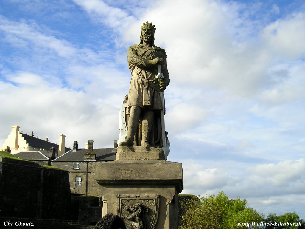 PA020024  King Wallace-Edinburgh.jpg