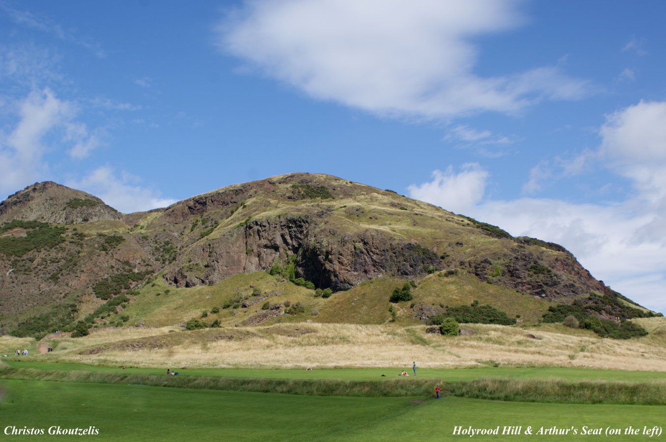 DSC03381 Holyrood Hill-Arthur's Seat.jpg