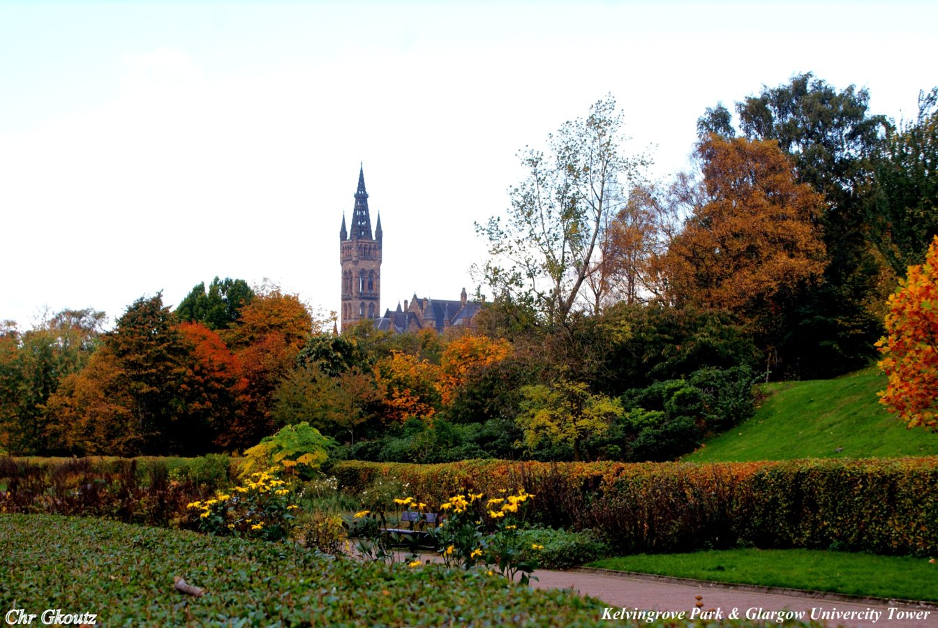 DSC01764aKelvingrove,Kelvin Walkway κ Univercity tower a.jpg