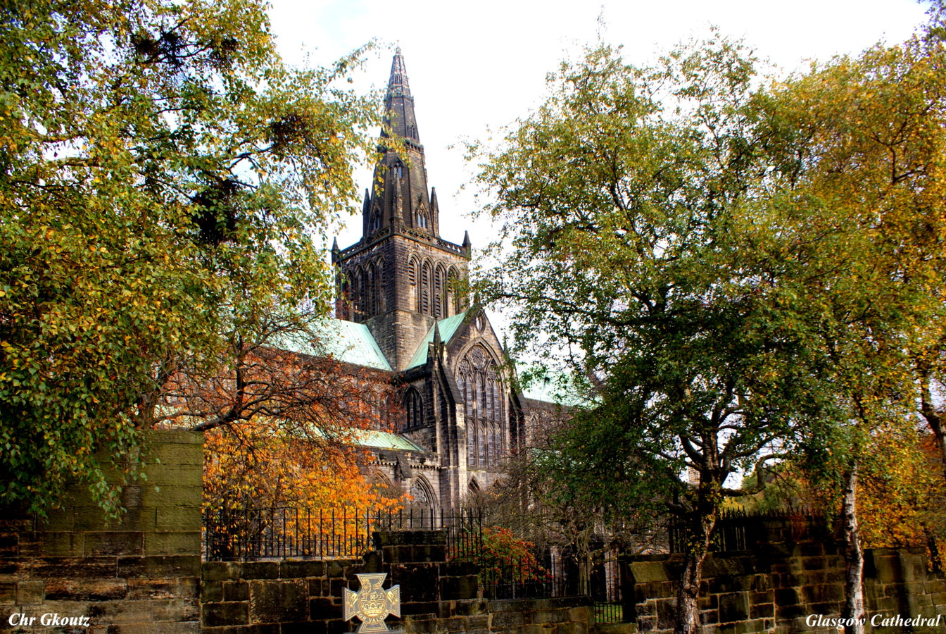 DSC01908Glasgow Cathedral a.jpg