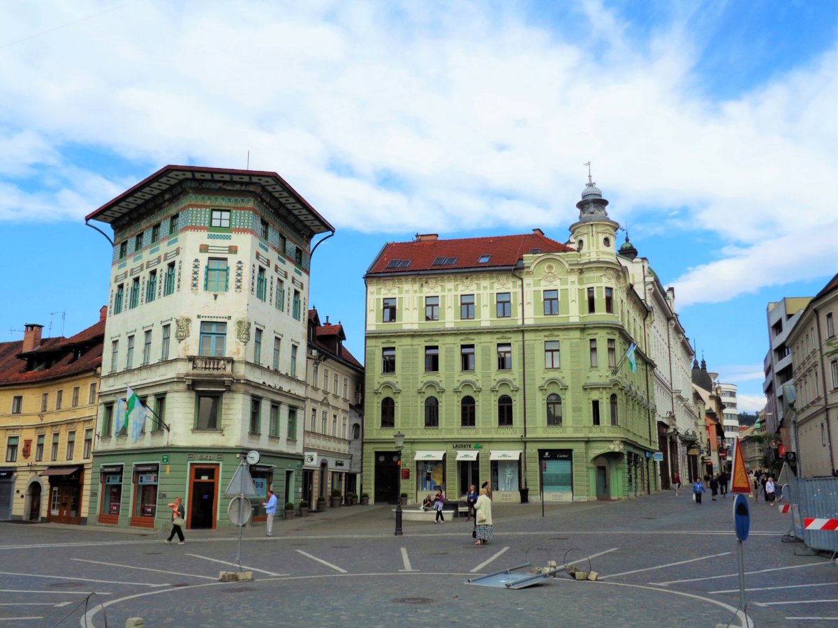 Ljubljana - Prešeren Square 1.JPG