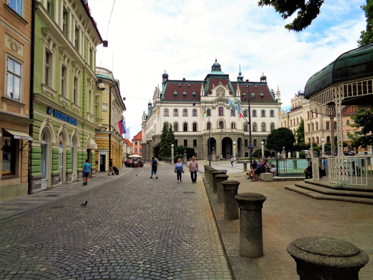 Ljubljana - The University 1.JPG