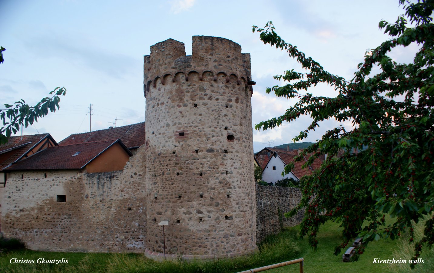 DSC06820 Kientzheim walls.jpg