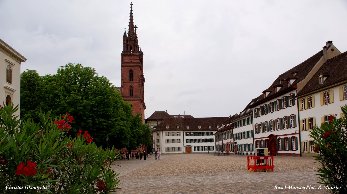 DSC06647 Basel-MunsterPlatz & Munster.jpg