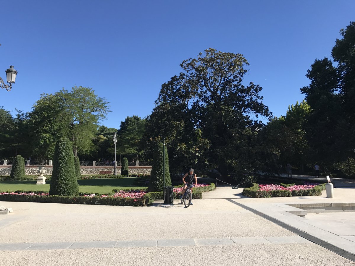 BUEN RETIRO PARK (17).JPG