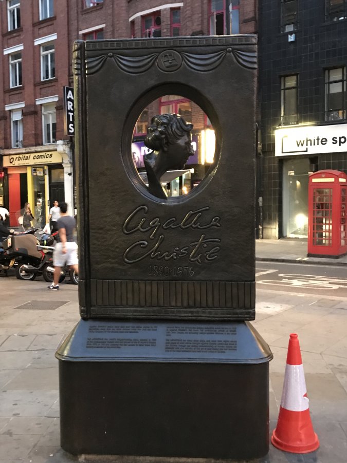 AGATHA CHRISTIE MEMORIAL (1).JPG