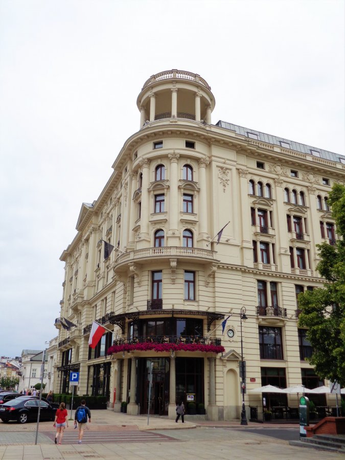 Warsaw, Krakowskie Przedmieście 44 (Bristol Hotel).JPG