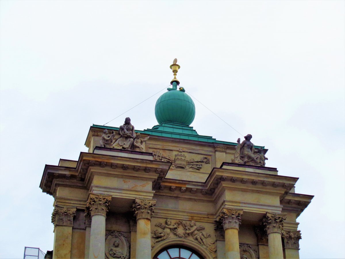 Warsaw, Krakowskie Przedmieście 56 (Carmelite Church).JPG